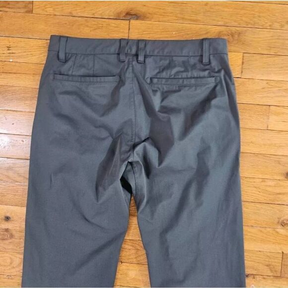 Rhone Commuter Pants Mens 31x31 Straight Green Chino - Picture 4 of 11